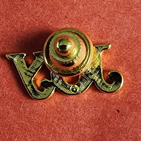 Avon Joy Pin - Picture 2 of 3